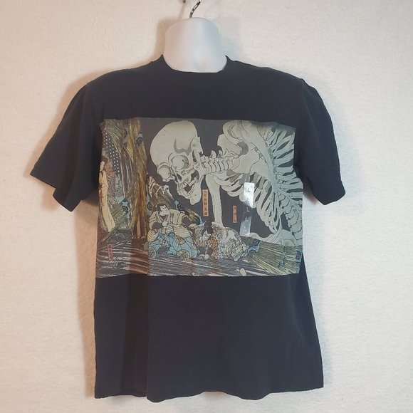 Uniqlo Other - Uniqlo MFA Men's Black Shirt Size L